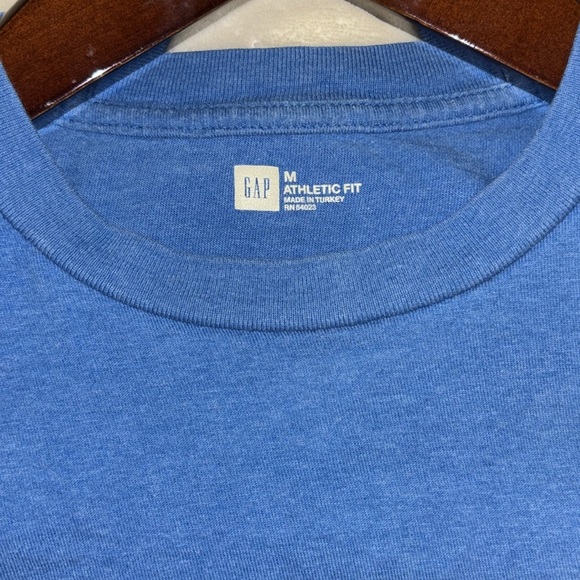 GAP ATHLETIC FIT BLUE TEE SHIRT “ MOTHER’S DINER”
FUN GRAPHIC TEE SHIRT MEDIUM - Picture 5 of 5
